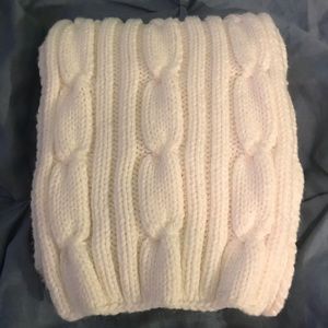 ❄️Woman’s cable knit scarf❄️
